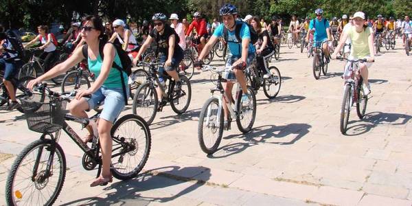 Велосипед для громади: чому село вже зараз крутіше за місто