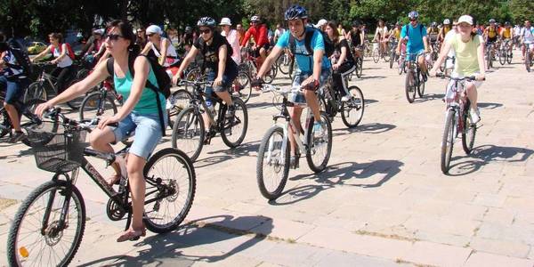 Bicycle for hromada: why is the village already cooler than the city?