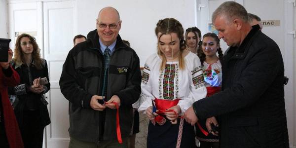 Children's scientific laboratory, dentist's office and conference room opened in Kamianomostivska hromada 