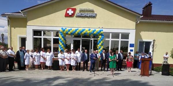 У Жданівській ОТГ відкрили сучасну сільську амбулаторію

