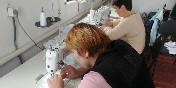 With the EU support, Baranivska hromada created a sewing coworking, which produces protective facemasks under the U-LEAD with Europe initiative