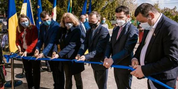 An Administrative service center opened in Divychky hromada with the support of the EU-funded U-LEAD with Europe Programme