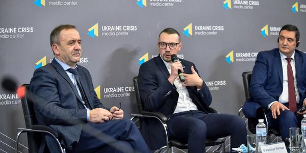It is not democratically for the mayor, elected by residents, to work within the state authority system: theses of the law on Kyiv discussion