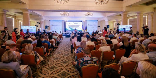 Перспективи розвитку інфраструктури і транспорту обговорили на третьому Форумі відновлення Одещини

