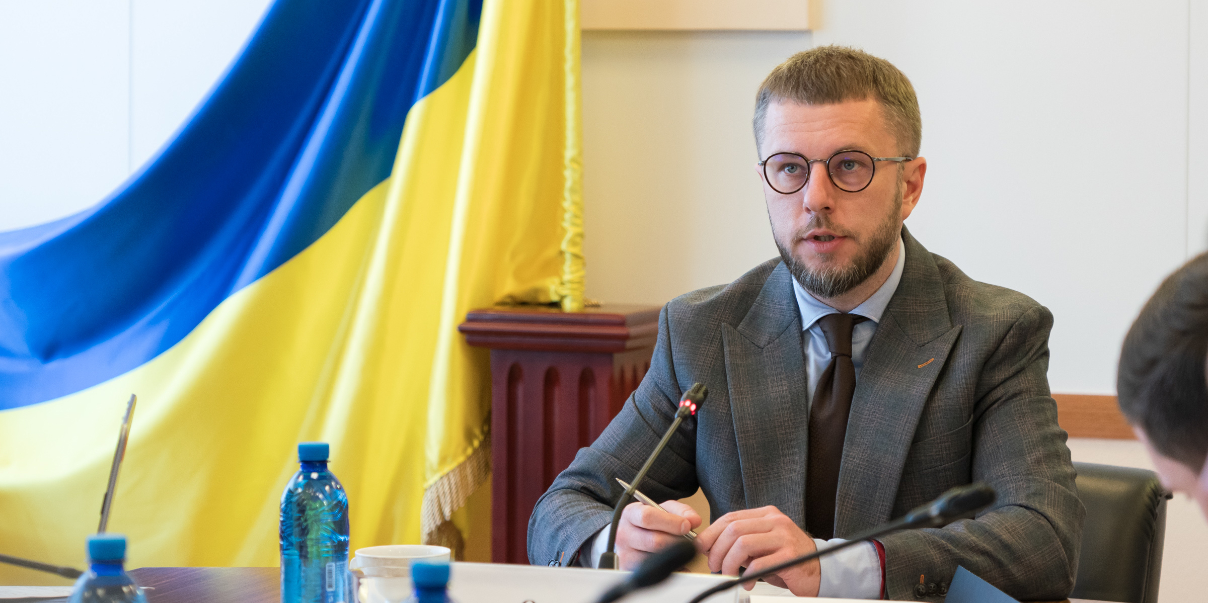 874e62192ae9ef34f569df8e0388ec5c