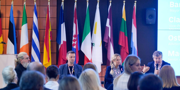 New municipal partnerships in Brussels: Cities4Cities brings together representatives from six countries at #EURegionsWeek