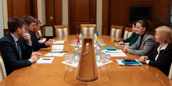 Switzerland to support Ukrainian communities in strengthening their financial capacity
