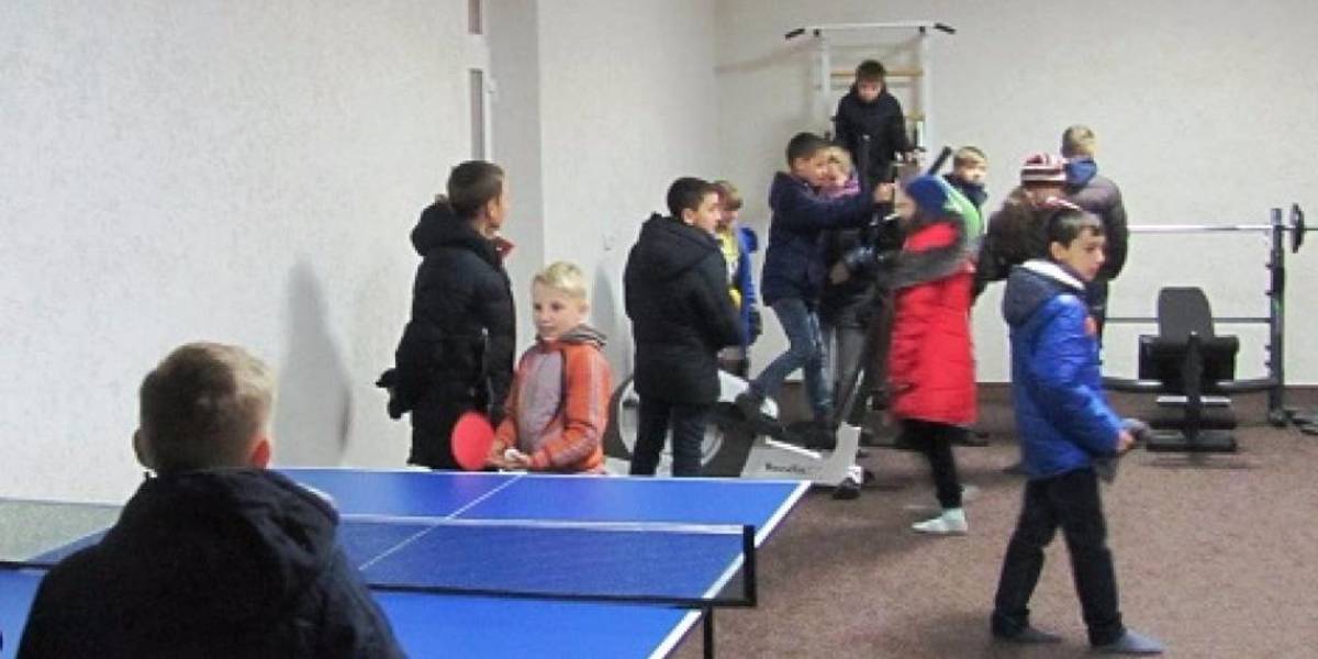 For children and adults: premises of former village council were converted into gym in the Radyvylivska AH