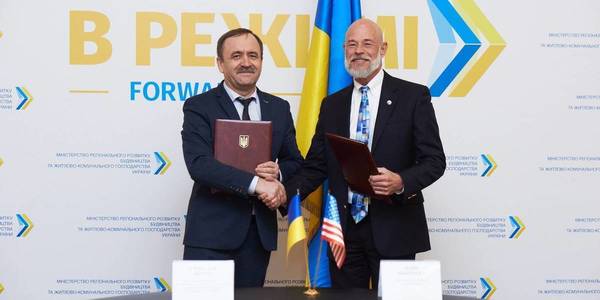 US volonteers will help amalgamated hromadas to develop, — MinRegion and Peace Corps signed memorandum of cooperation