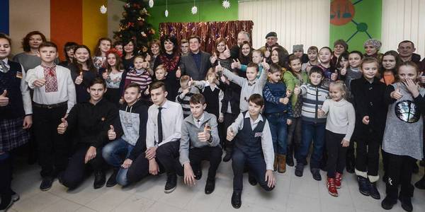 Children from east of Ukraine have to receive high-quality and competitive education, — Zubko at opening of hub school in Illinivska AH