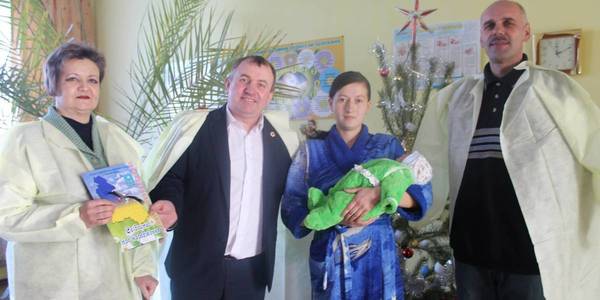 У Буринській ОТГ запровадили грошову допомогу сім’ям при народженні дитини