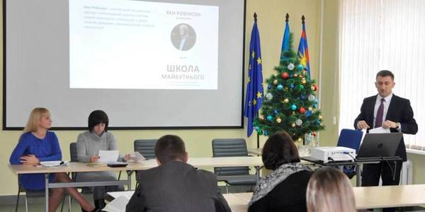 Representatives of AHs in Vinnytsya Oblast learned about successful experience of hromadas and education modelling 