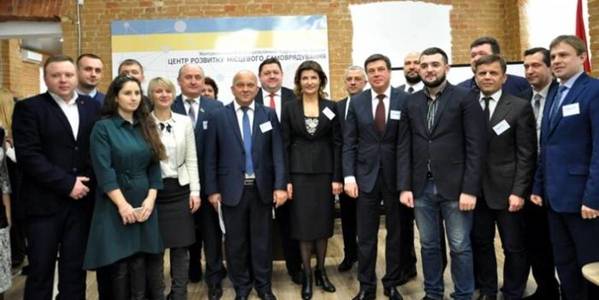 Hennadii Zubko and Maryna Poroshenko held training on establishment of inclusive resource centres in hromadas