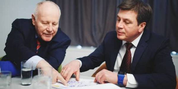 “New map of Ukraine will need to be created”: Georg Milbradt and Hennadii Zubko uncovered administrative reform plans 