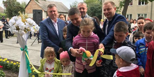 Vyacheslav Kyrylenko opens inclusion and resource centre in Ternopil Oblast