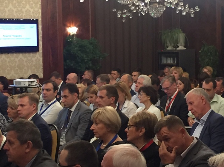 На форумі в Харкові обговорили децентралізацію