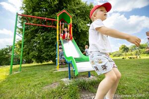 Thumb %d0%94%d0%b8%d1%82%d1%8f%d1%87%d0%b8%d0%b9 %d1%81%d0%b0%d0%b4%d0%be%d1%87%d0%be%d0%ba  %d0%94%d0%b6%d0%b5%d1%80%d0%b5%d0%bb%d1%8c%d1%86%d0%b5  %d0%b2 %d1%81%d0%b5%d0%bb%d1%96 %d0%92%d0%b8%d1%88%d0%bd%d1%96%d0%b2%d1%87%d0%b8%d0%ba  %d0%97%d0%be%d0%bb%d0%be%d1%82%d0%bd%d0%b8%d0%ba%d1%96%d0%b2%d1%81%d1%8c%d0%ba%d0%b0 %d0%b3%d1%80%d0%be%d0%bc%d0%b0%d0%b4%d0%b0  26 