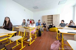 Thumb %d0%a3%d1%87%d0%bd%d1%96 9 %d0%ba%d0%bb%d0%b0%d1%81%d1%83 %d0%b2 %d0%ba%d0%b0%d0%b1%d1%96%d0%bd%d0%b5%d1%82%d1%96 %d1%83%d0%ba%d1%80%d0%b0%d1%97%d0%bd%d1%81%d1%8c%d0%ba%d0%be%d1%97 %d0%bc%d0%be%d0%b2%d0%b8 %d1%82%d0%b0 %d0%bb%d1%96%d1%82%d0%b5%d1%80%d0%b0%d1%82%d1%83%d1%80%d0%b8  %d0%be%d0%b1%d0%bb%d0%b0%d1%88%d1%82%d0%be%d0%b2%d0%b0%d0%bd%d0%be%d0%bc%d1%83 %d0%b7 %d0%b4%d0%be%d0%bf%d0%be%d0%bc%d0%be%d0%b3%d0%be%d1%8e %d0%9f%d1%80%d0%be%d0%b3%d1%80%d0%b0%d0%bc%d0%b8 usaid dobre  1 