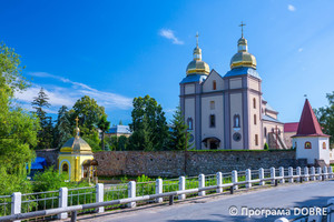 Церква св. Володимира 1635 р. - (колишній кляштор ордену Кармелітів), Теребовля, Теребовлянська ОТГ