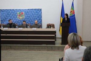 Обговорення майбутніх змін до Конституції в частині децентралізації у Сєвєродонецьку 