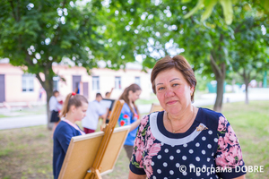 Вихованці художньої школи на пленері, селище Петриківка, Петриківська громада