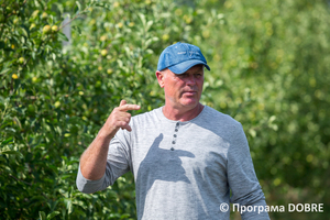 Thumb %d0%9e%d0%bb%d0%b5%d0%b3 %d0%9e%d0%b2%d1%80%d0%b0%d1%81 %d1%82%d0%b0 %d0%b9%d0%be%d0%b3%d0%be %d1%8f%d0%b1%d0%bb%d1%83%d0%bd%d0%b5%d0%b2%d1%96 %d1%81%d0%b0%d0%b4%d0%b8  %d1%81%d0%b5%d0%bb%d0%be %d0%a6%d0%b8%d0%b1%d1%83%d0%bb%d0%b5%d0%b2%d0%b5  %d0%94%d0%bc%d0%b8%d1%82%d1%80%d1%96%d0%b2%d1%81%d1%8c%d0%ba%d0%b0 %d0%b3%d1%80%d0%be%d0%bc%d0%b0%d0%b4%d0%b0  5 